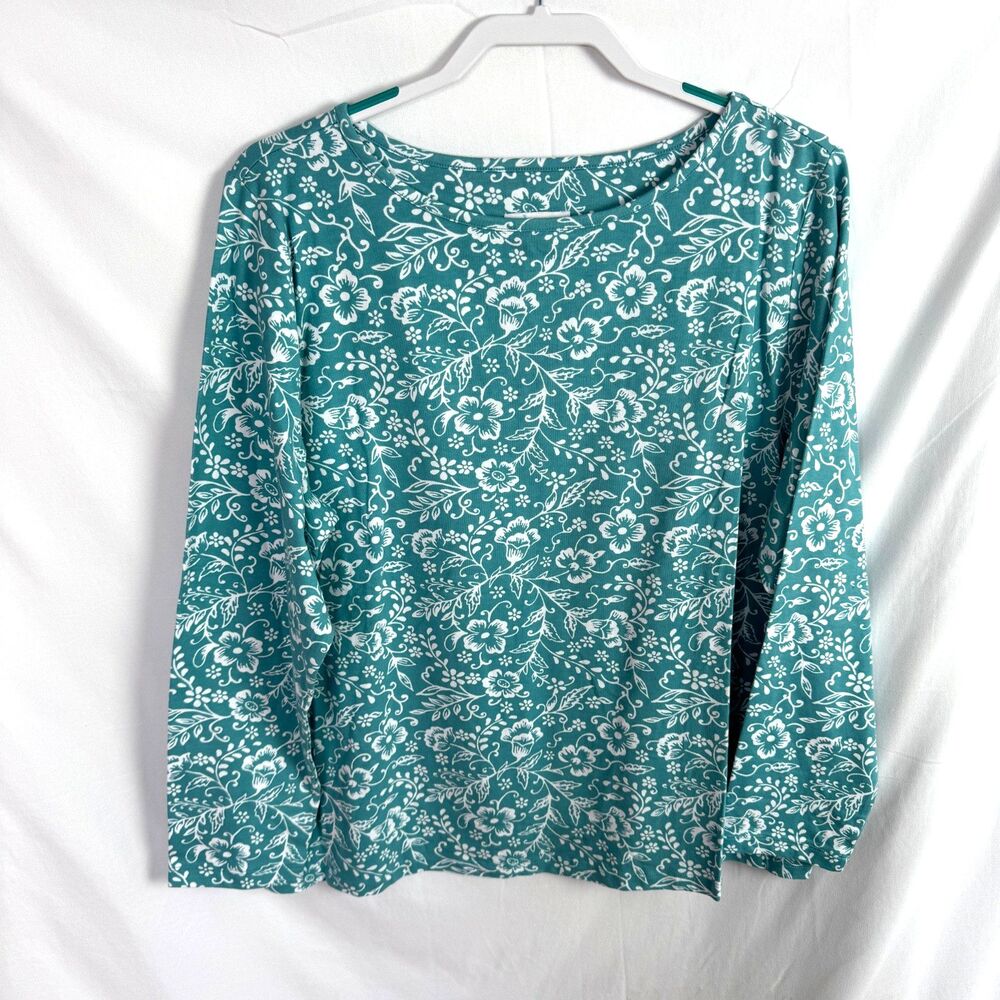 d&co Women's Top T-Shirt Size XL Green/White Floral Print Long Sleeves